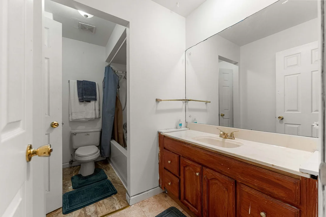 Photo of 1114 185th Place
