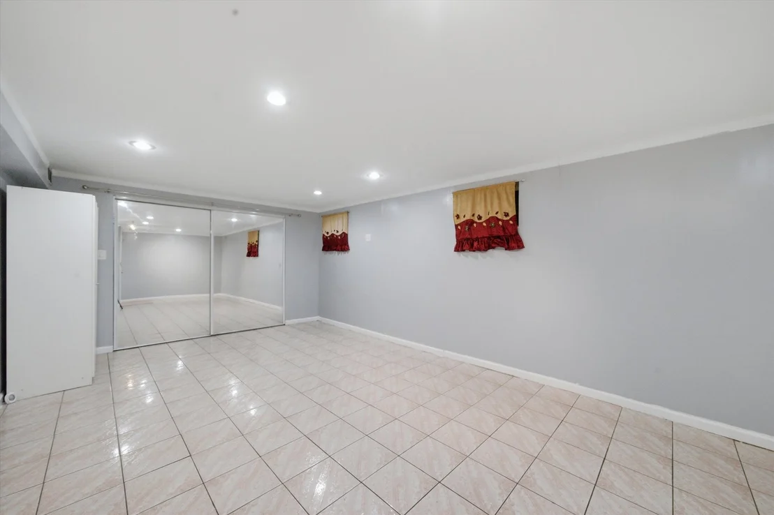 Photo of 9005 SHERRY Lane