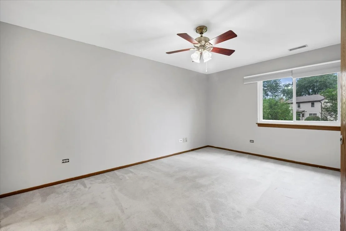 Photo of 912 MANCHESTER Circle
