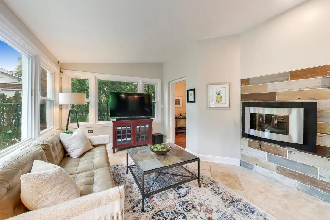 Photo of 491 Drexel Avenue