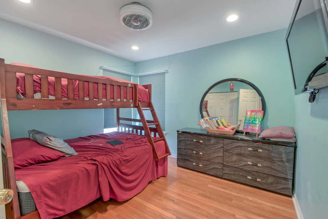 Photo of 1094 Vista Drive