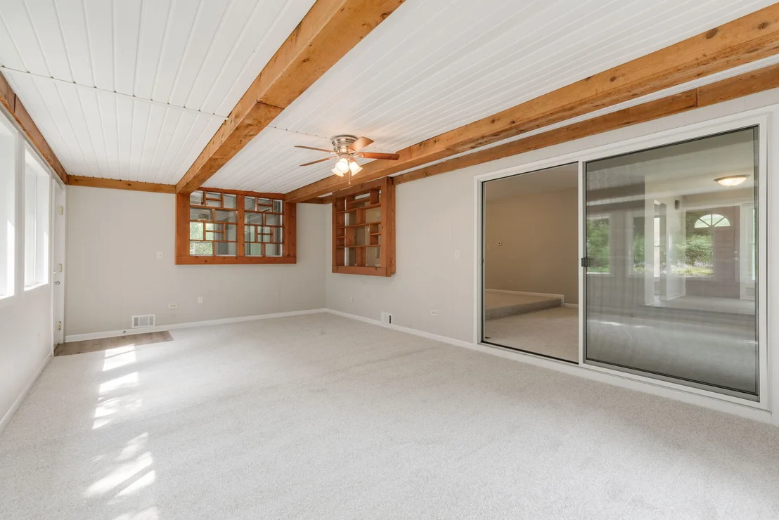 Photo of 901 Hampton Court