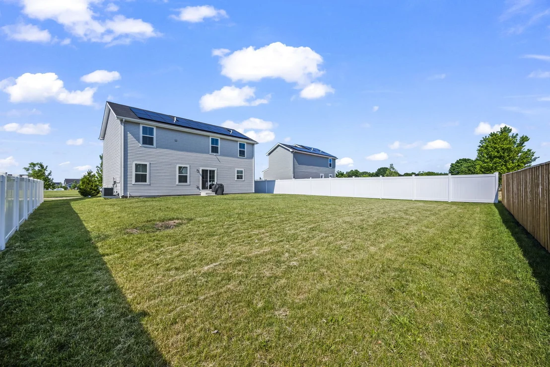 Photo of 511 Larkspur Lane
