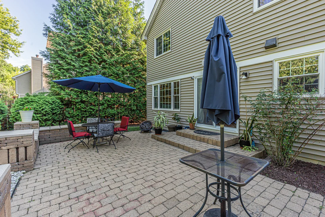 Photo of 585 Marseilles Circle
