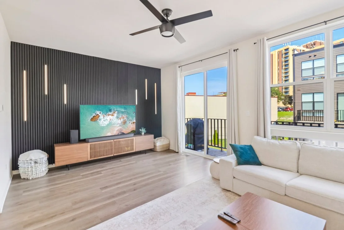 Photo of 352 Summit Circle