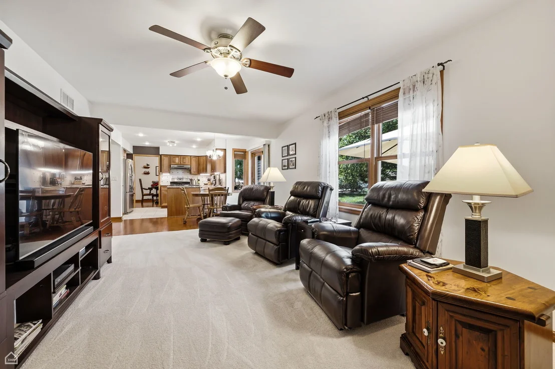 Photo of 2920 Compton Road