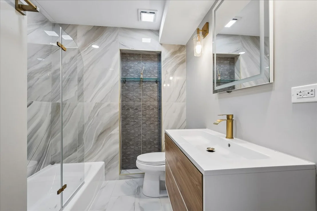 Photo of 2272 Asbury Road