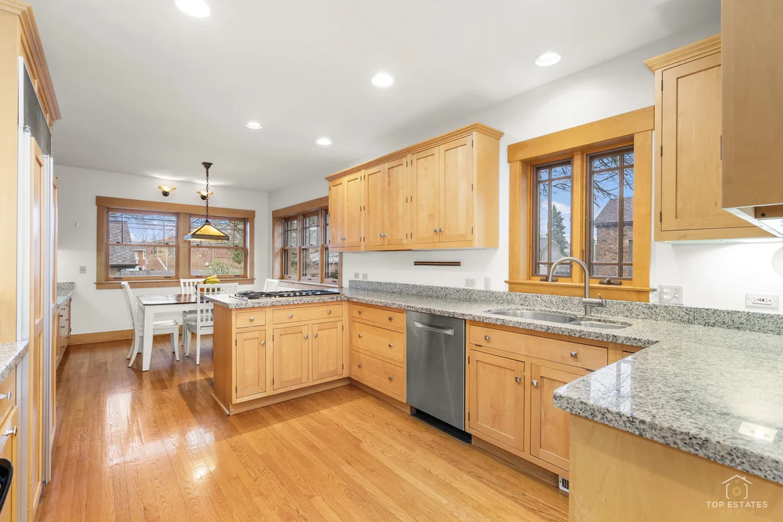 Photo of 82 Lawton Road
