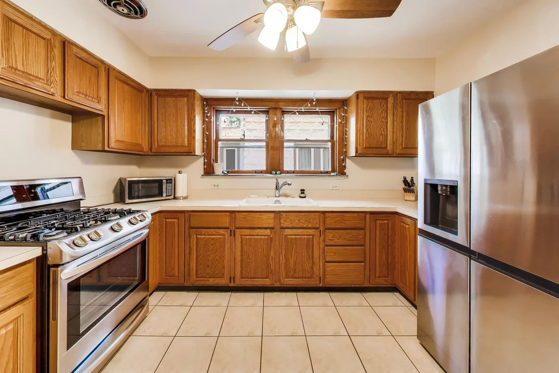 Photo of 934 Circle Avenue