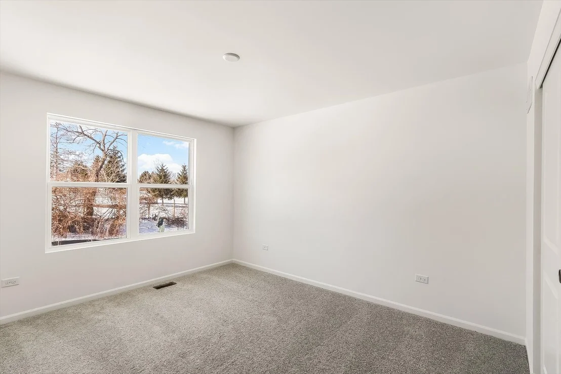 Photo of 1220 Stonegate Drive