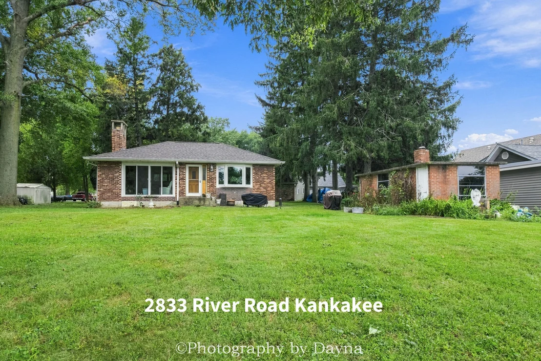 Photo of 2833 River Road