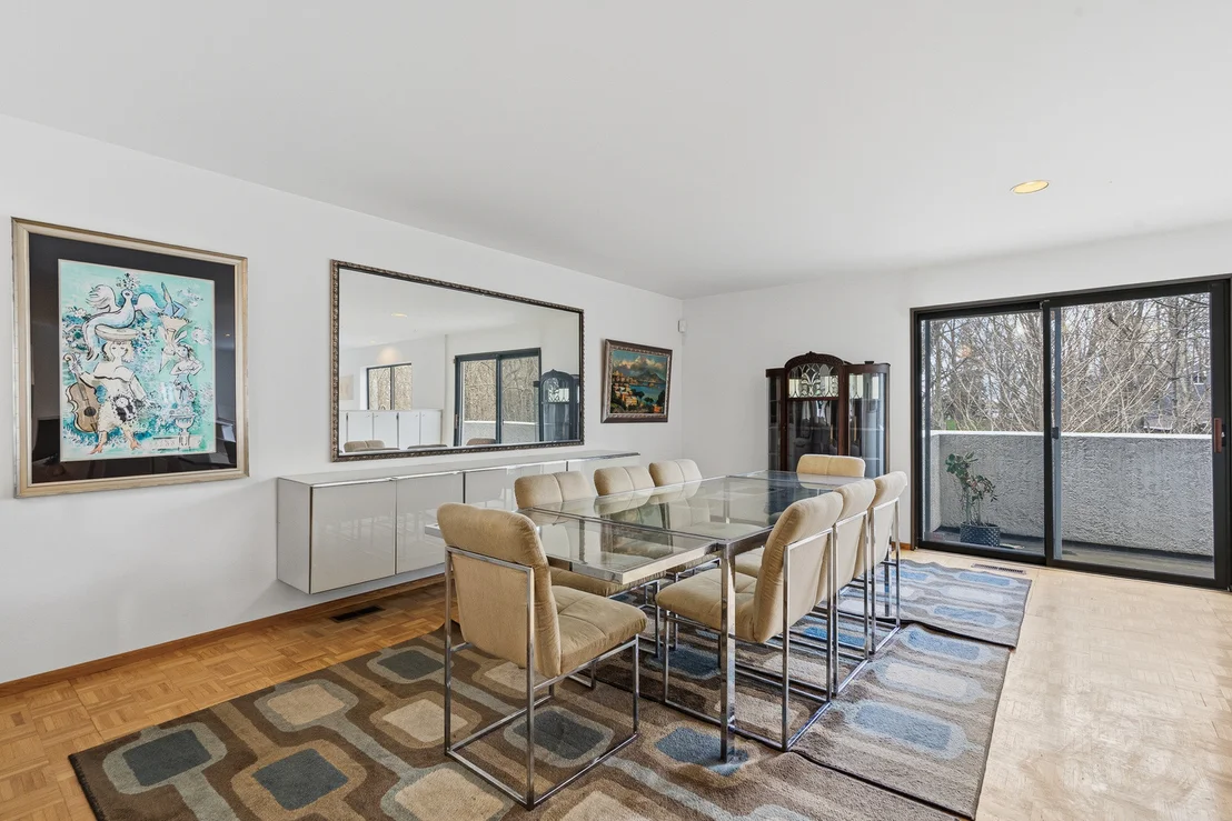 Photo of 324 Gina Drive