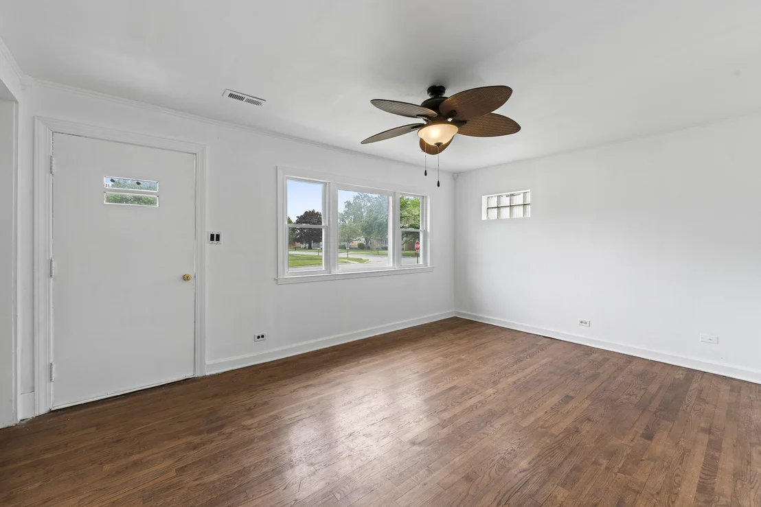 Photo of 7809 Columbia Drive