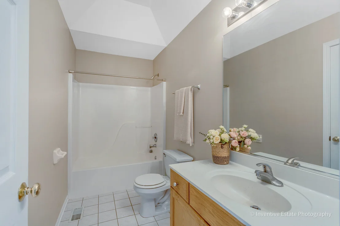 Photo of 1925 Danube Way