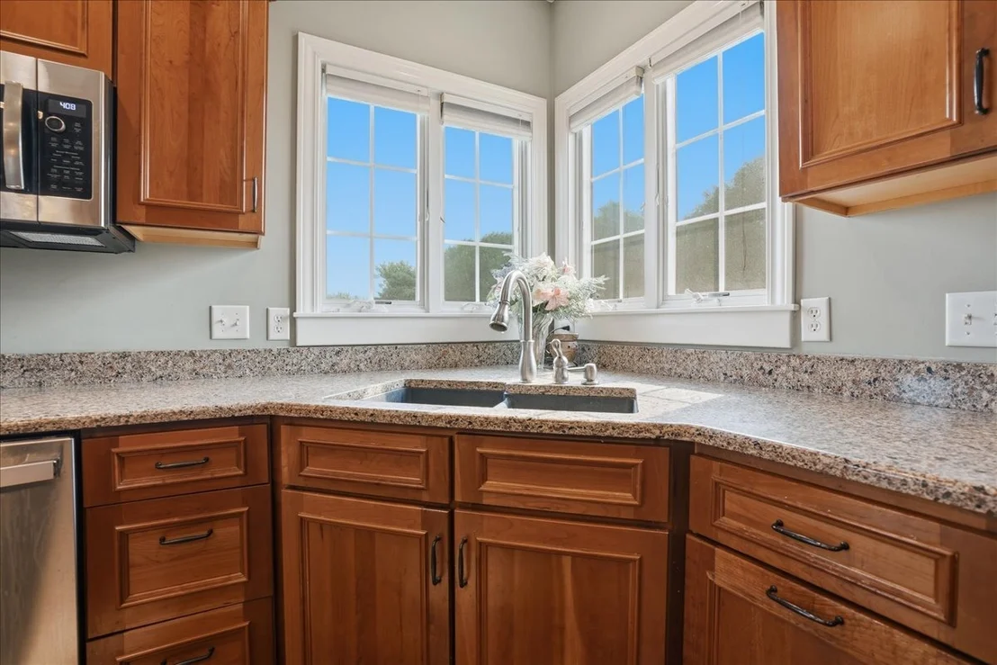 Photo of 1203 Silver Oak Circle