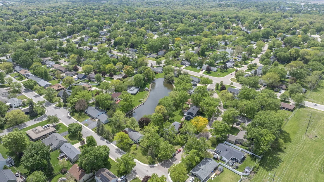 Photo of 40 Cayman Drive