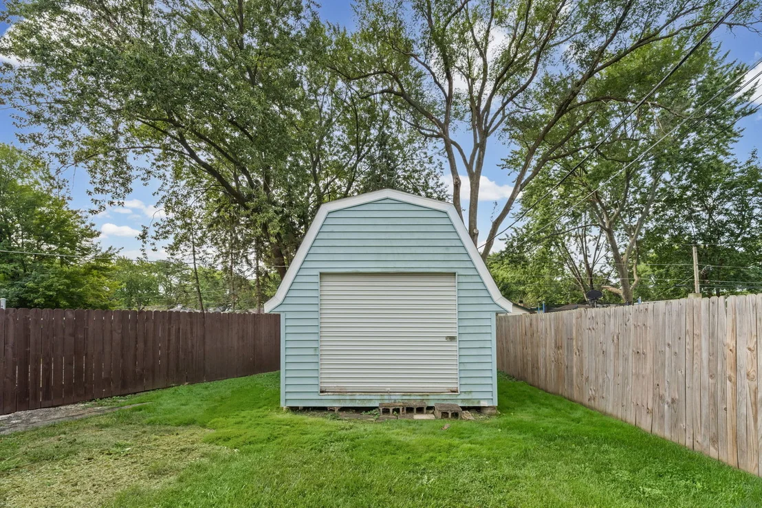 Photo of 2207 Kingfisher Lane