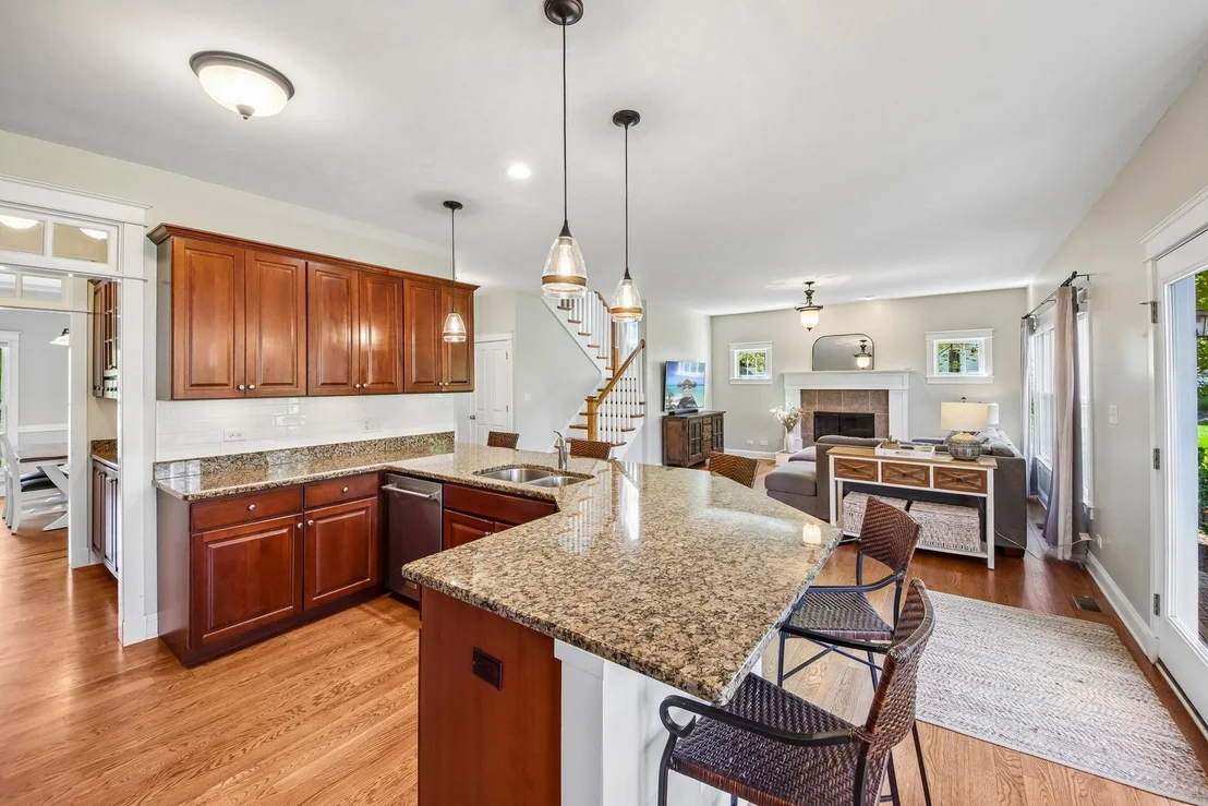Photo of 834 Citizen Avenue