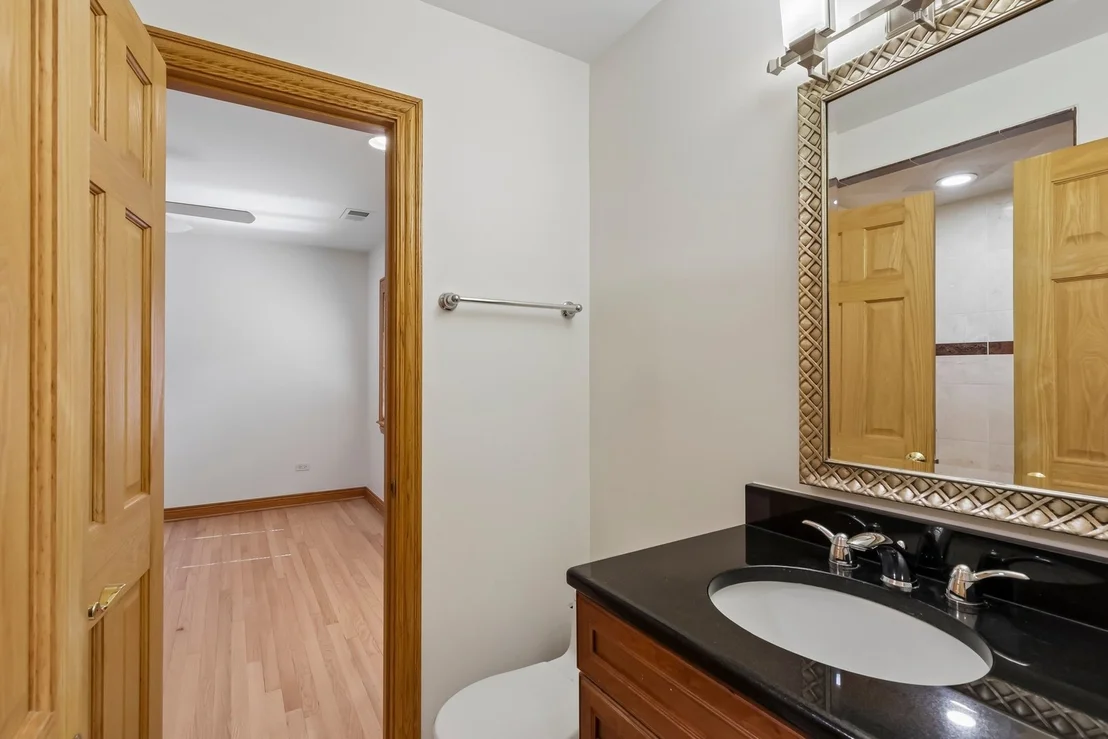 Photo of 1607 Short Terrace