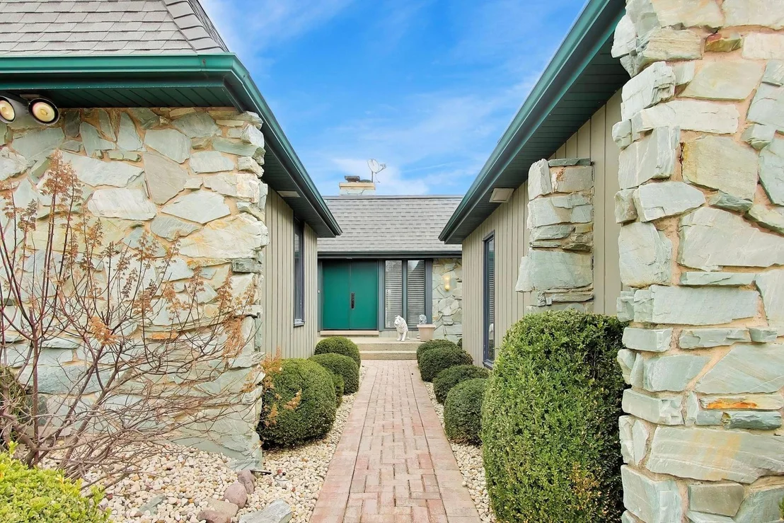 Photo of 1309 Montgomery Drive