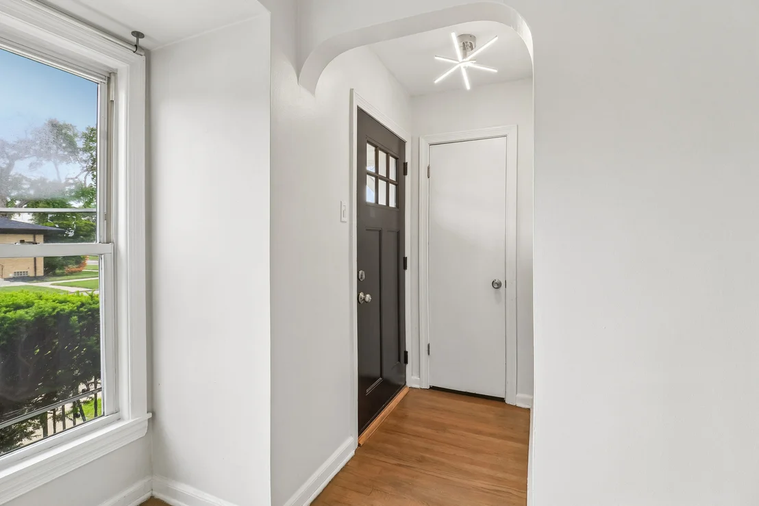 Photo of 1107 W 101st Street