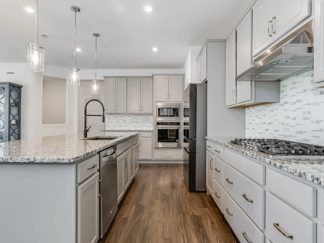 Photo of 2552 Weatherbee Lane