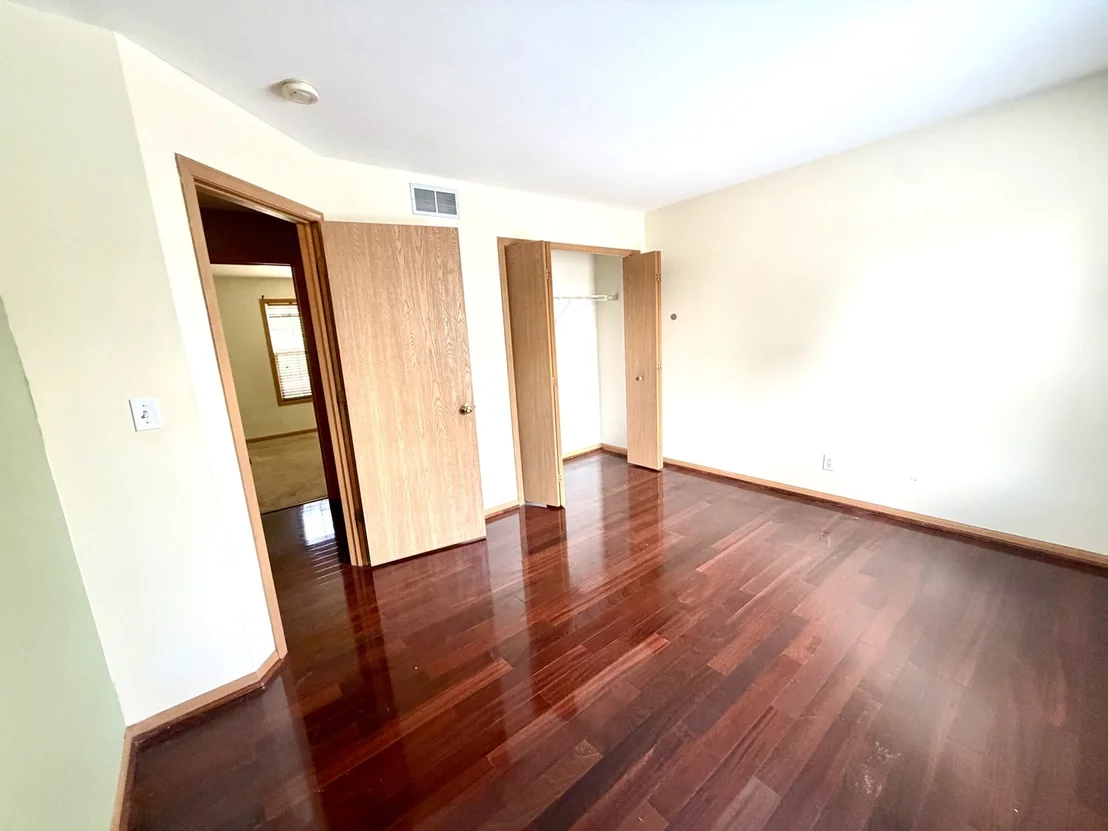 Photo of 2507 Ridgefield Drive