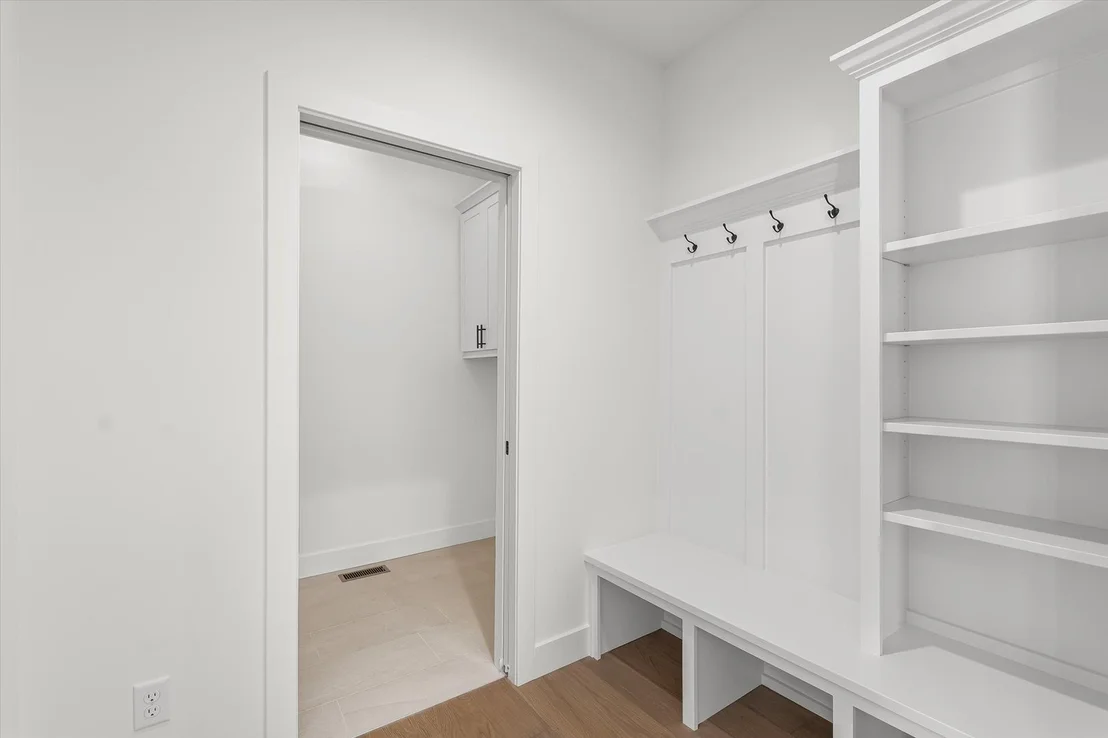 Photo of 3904 Bay Circle