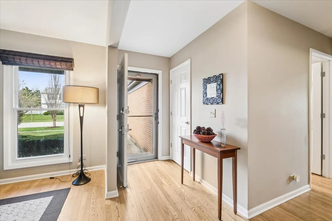 Photo of 405 Caren Drive