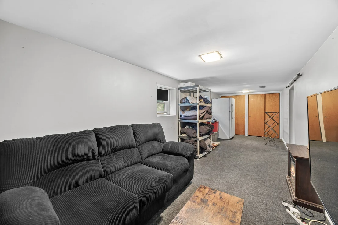 Photo of 4119 Maple Avenue