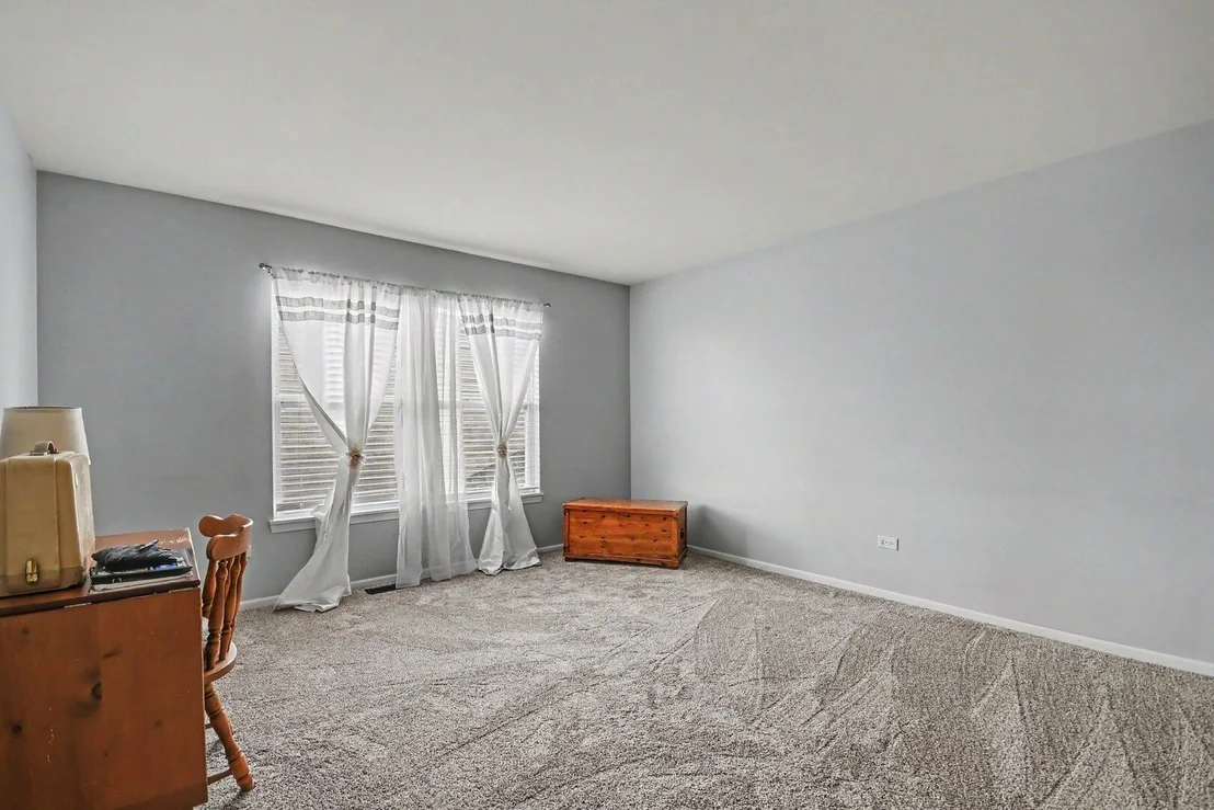 Photo of 15897 ROLLAND Drive