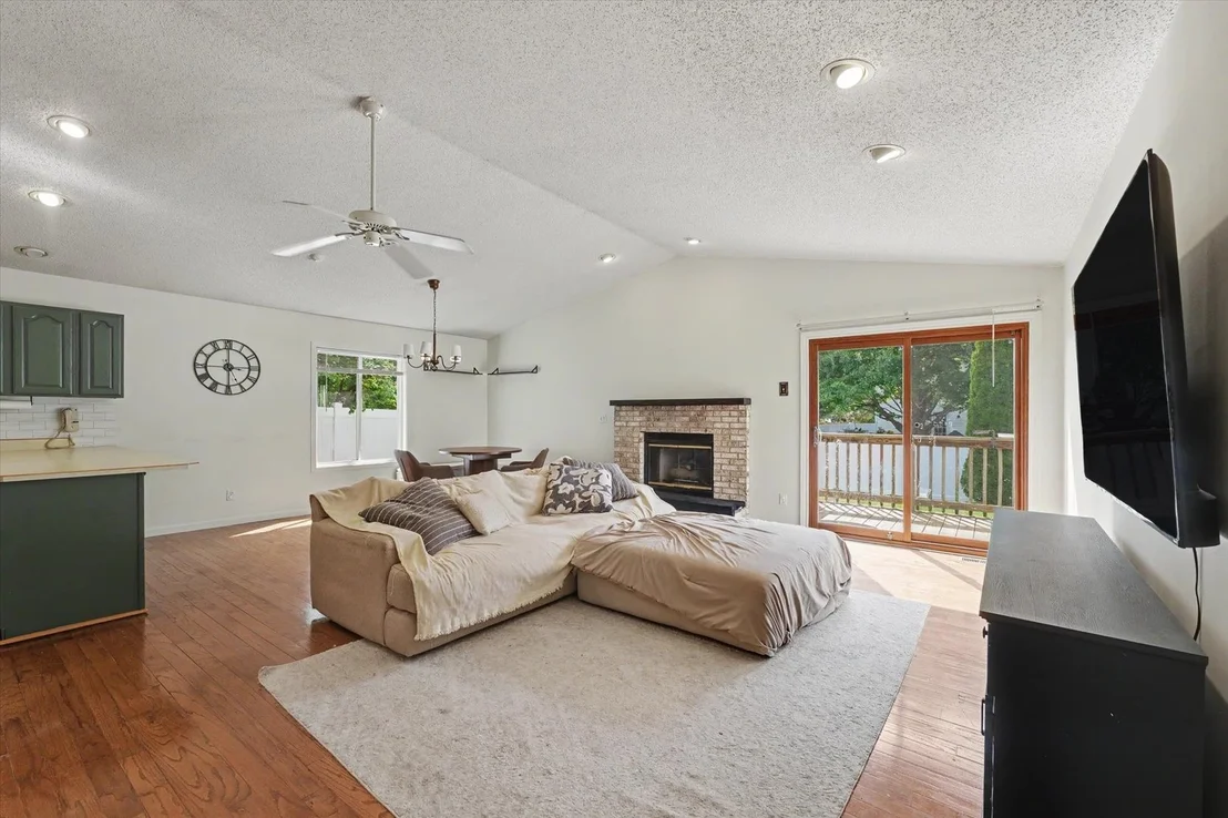 Photo of 603 Laurel Drive