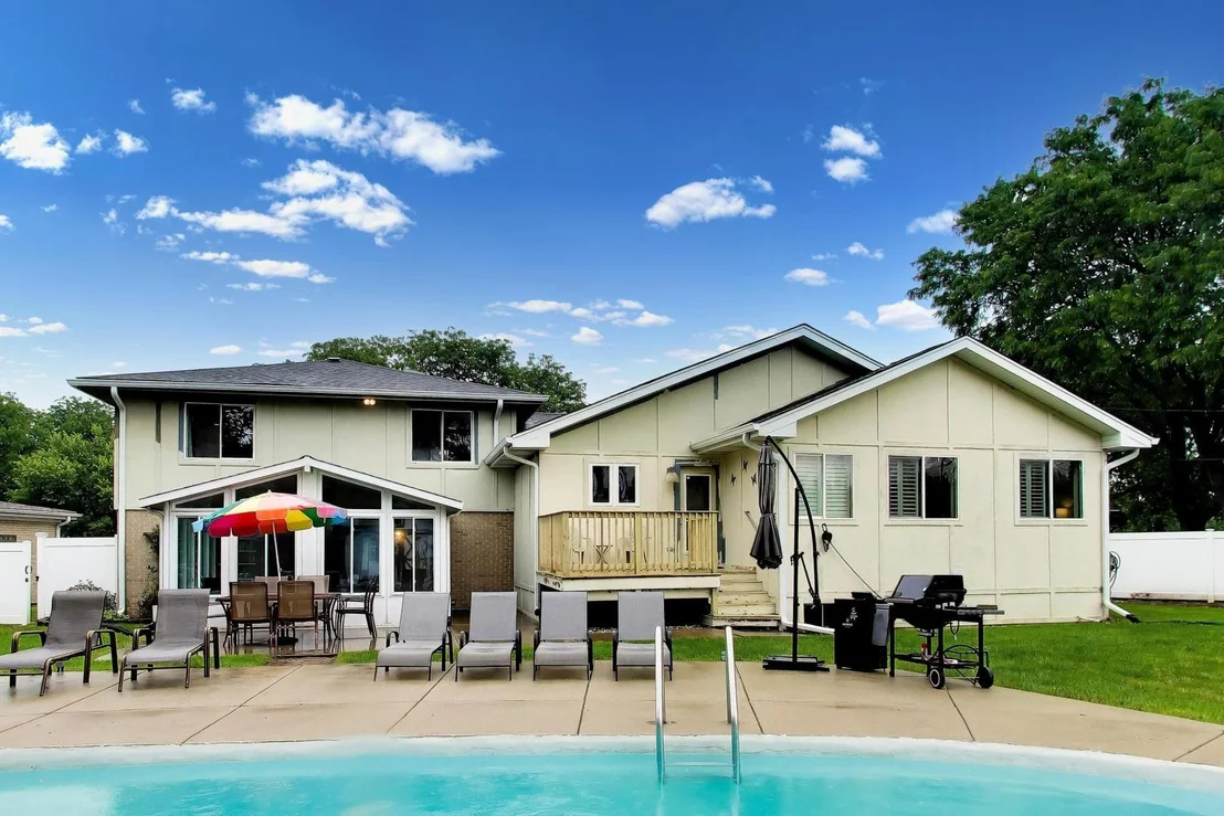 Photo of 801 E Golfview Drive