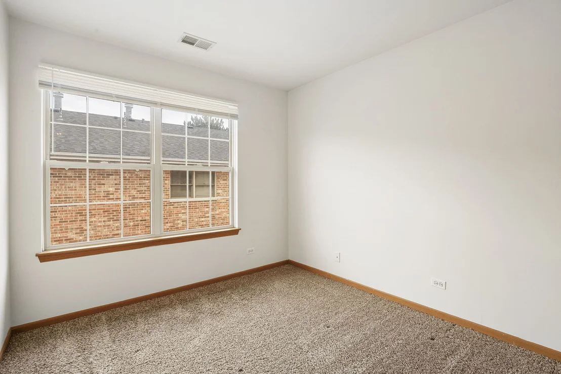 Photo of 1114 Des Plaines Avenue