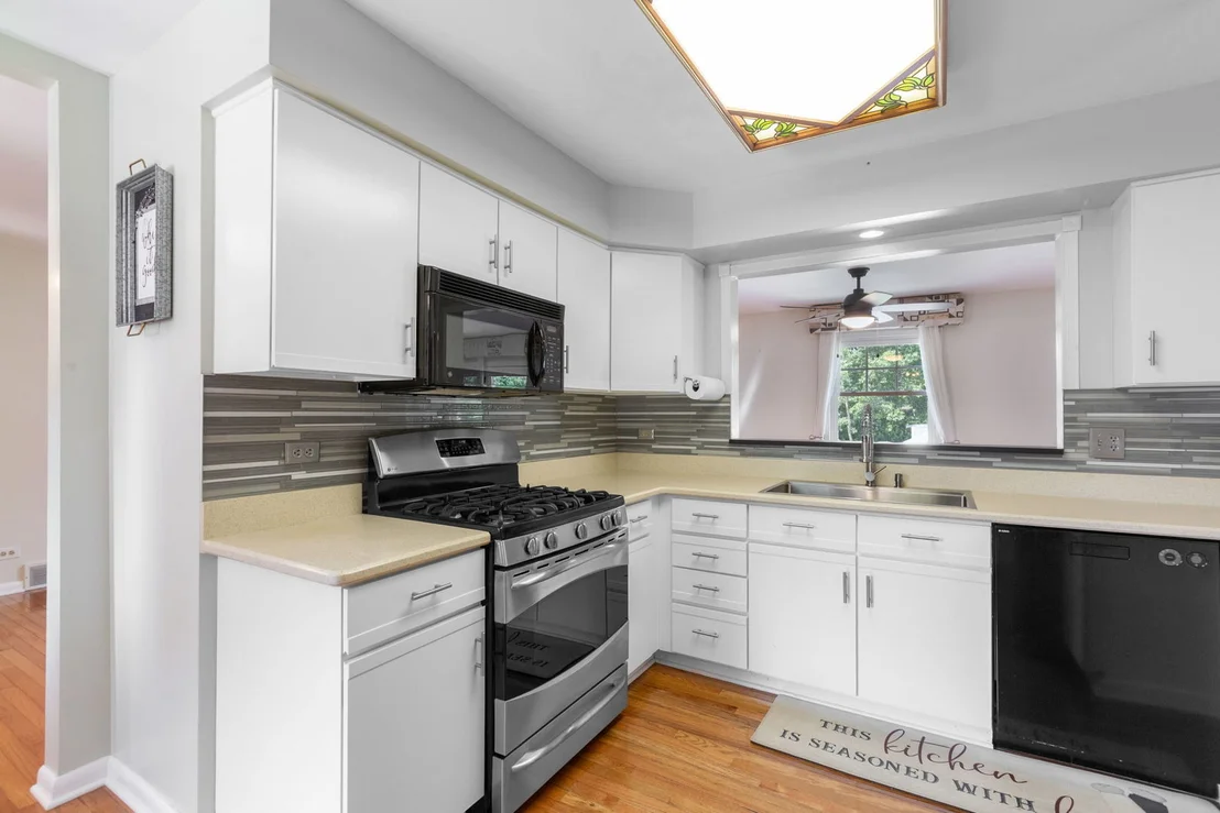 Photo of 392 Jean Street