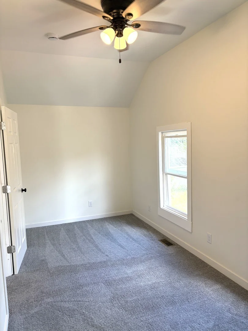 Photo of 108 Deleon Street