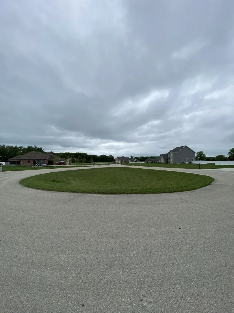 Photo of 1982 N 2919th Road