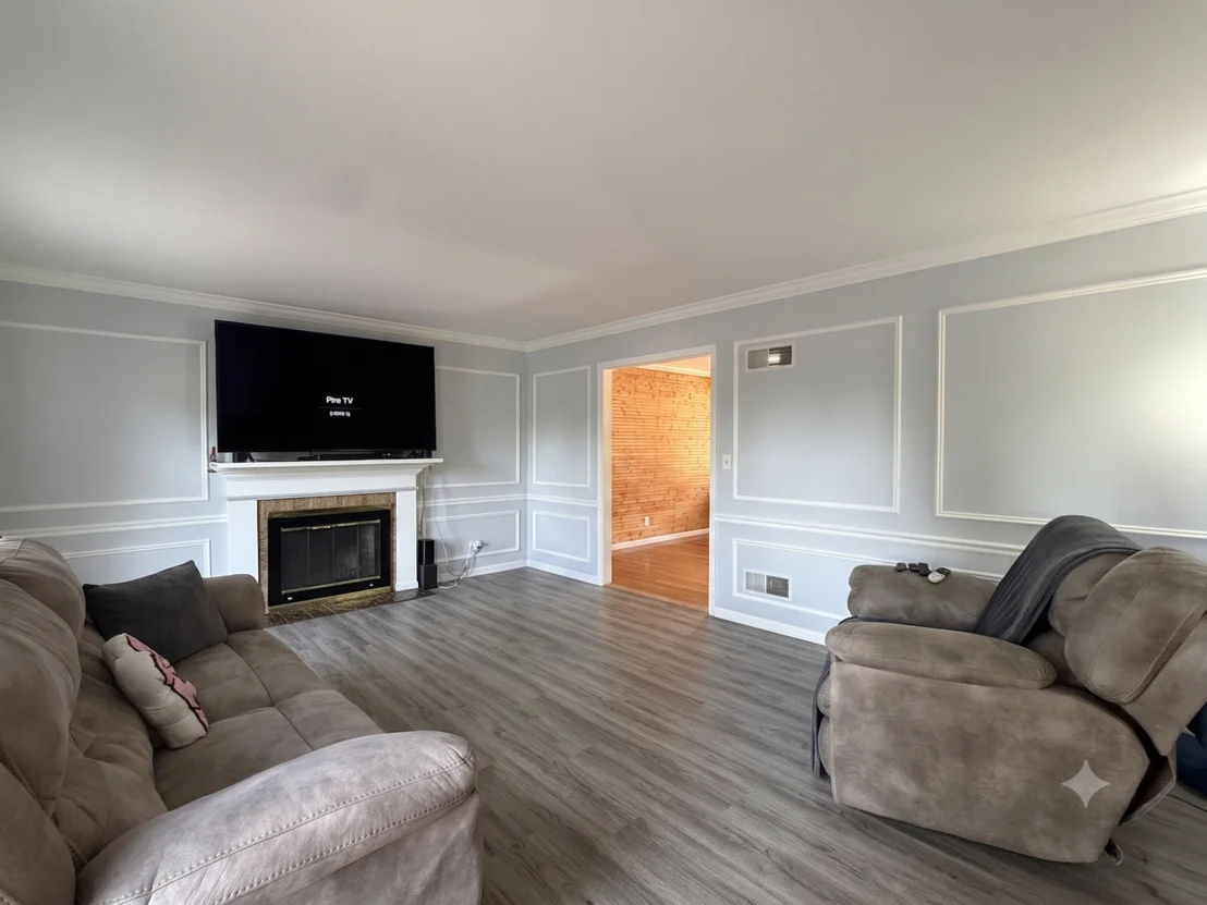 Photo of 4437 Richmond Road