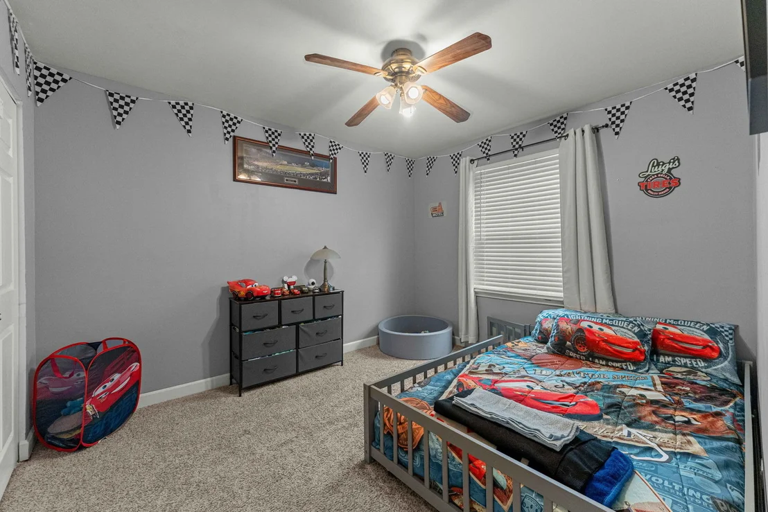 Photo of 431 NEWPORT Drive
