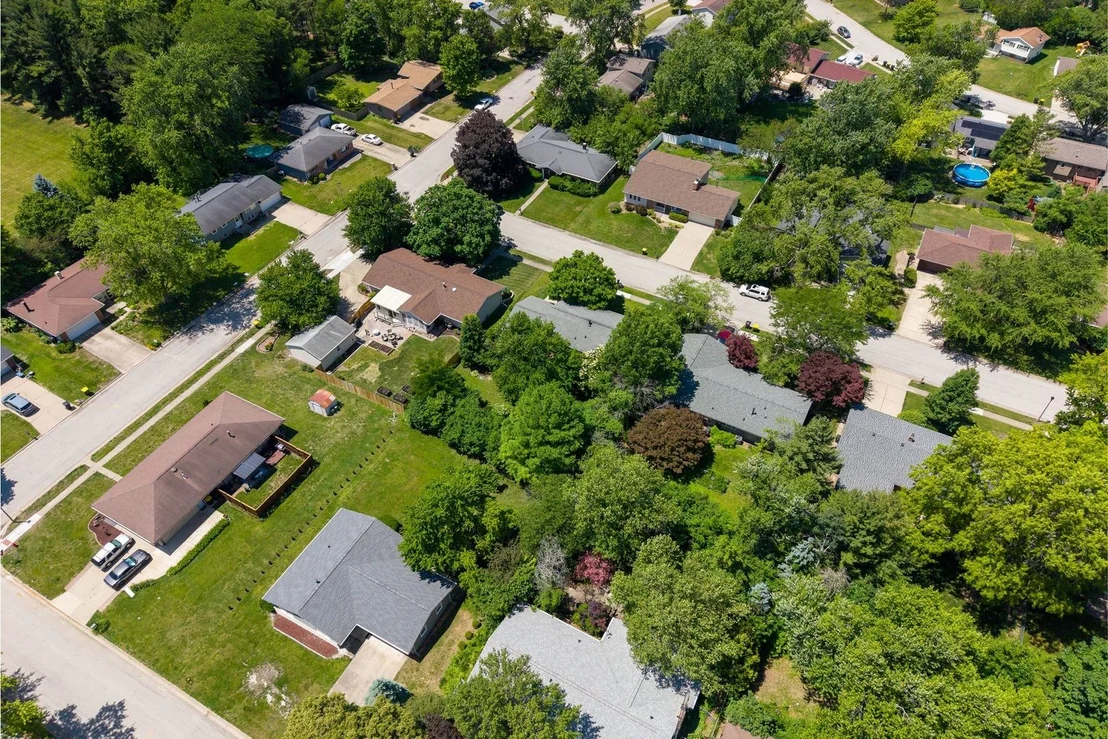 Photo of 218 Cambridge Drive