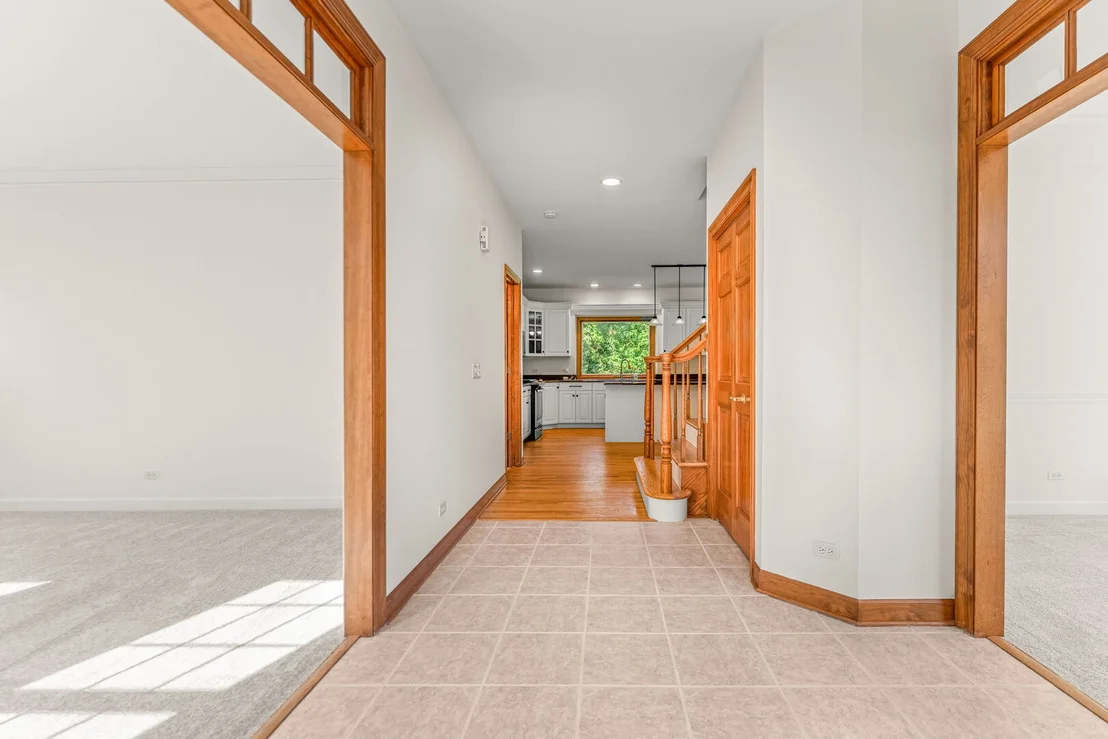 Photo of 9 N Daniels Drive