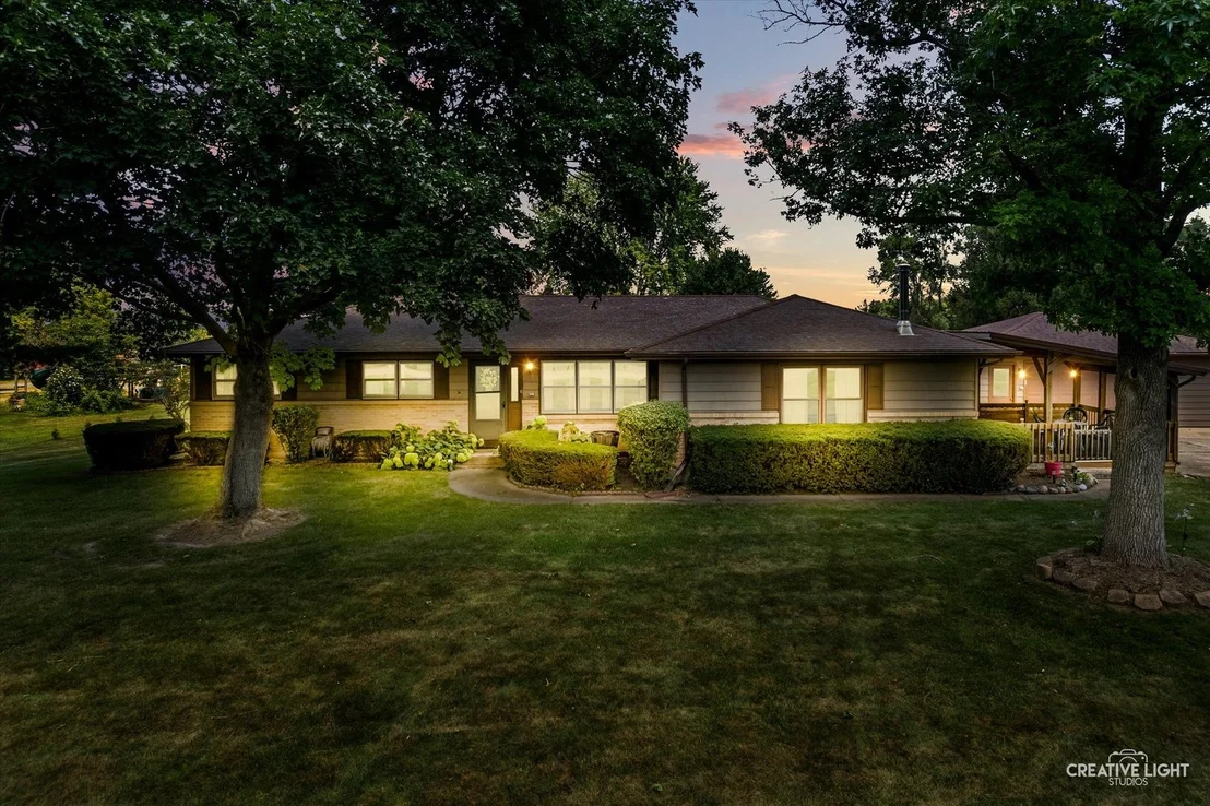 Photo of 51 Dawn Avenue