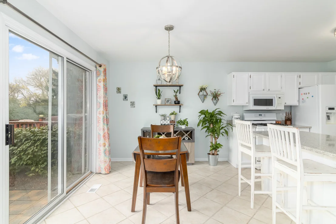 Photo of 1359 SPAULDING Road