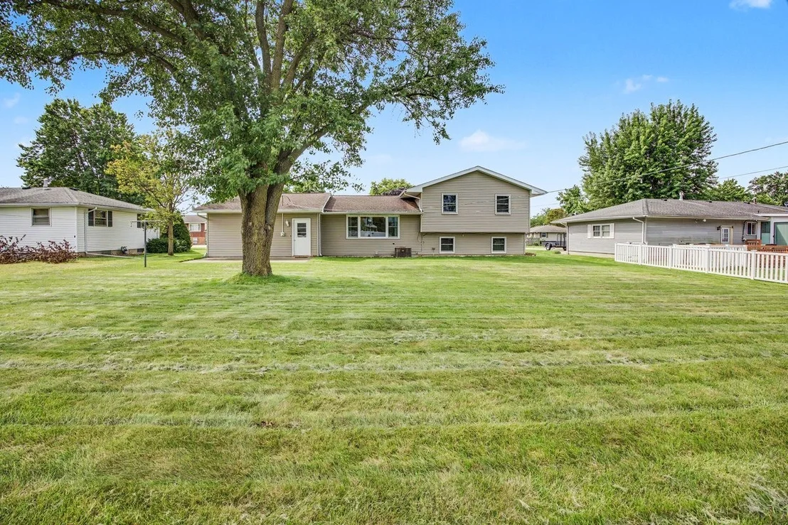 Photo of 10 Imperial Drive