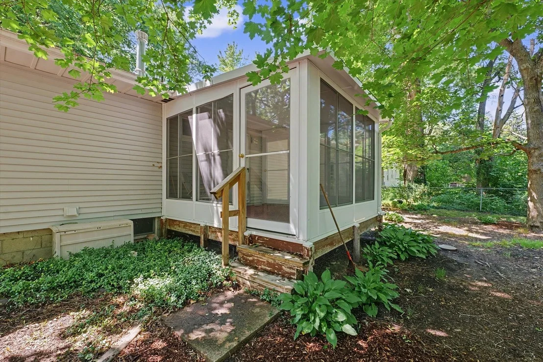 Photo of 108 Brady Lane