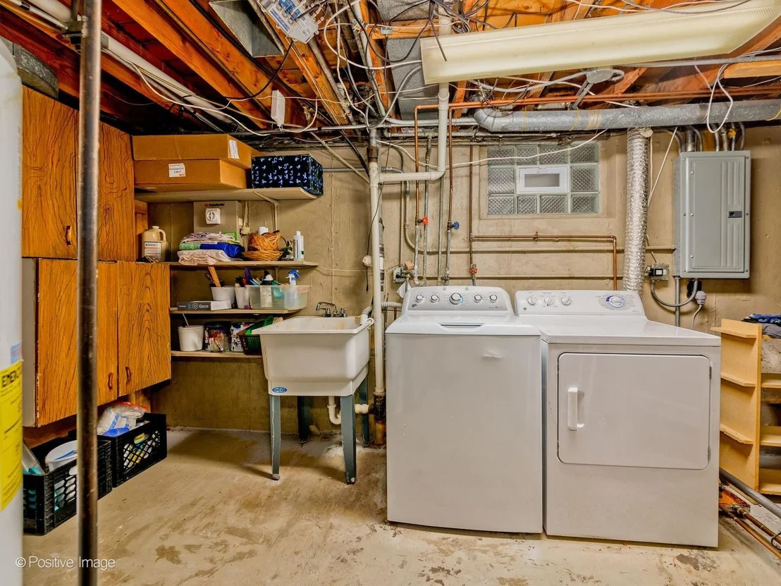 Photo of 1025 Longaker Road