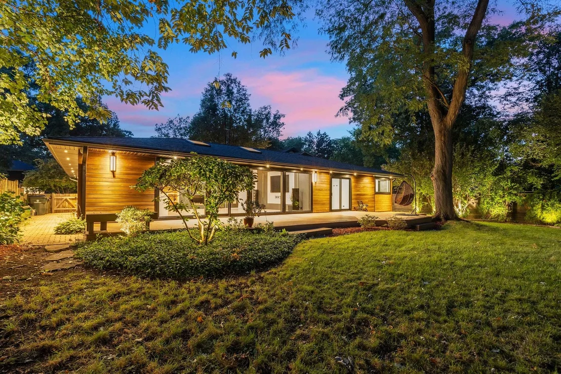 Photo of 623 Echo Lane