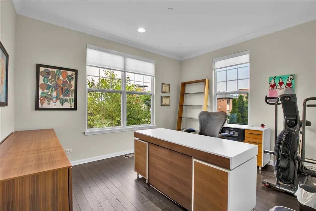 Photo of 300 Lexington Lane