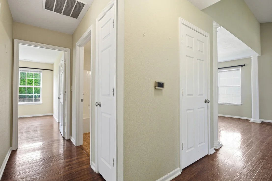 Photo of 409 Lauterbur Lane