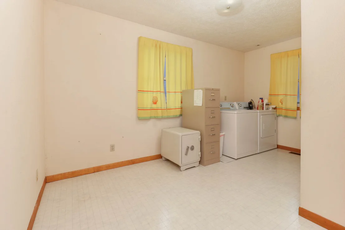 Photo of 1109 W 4th Street